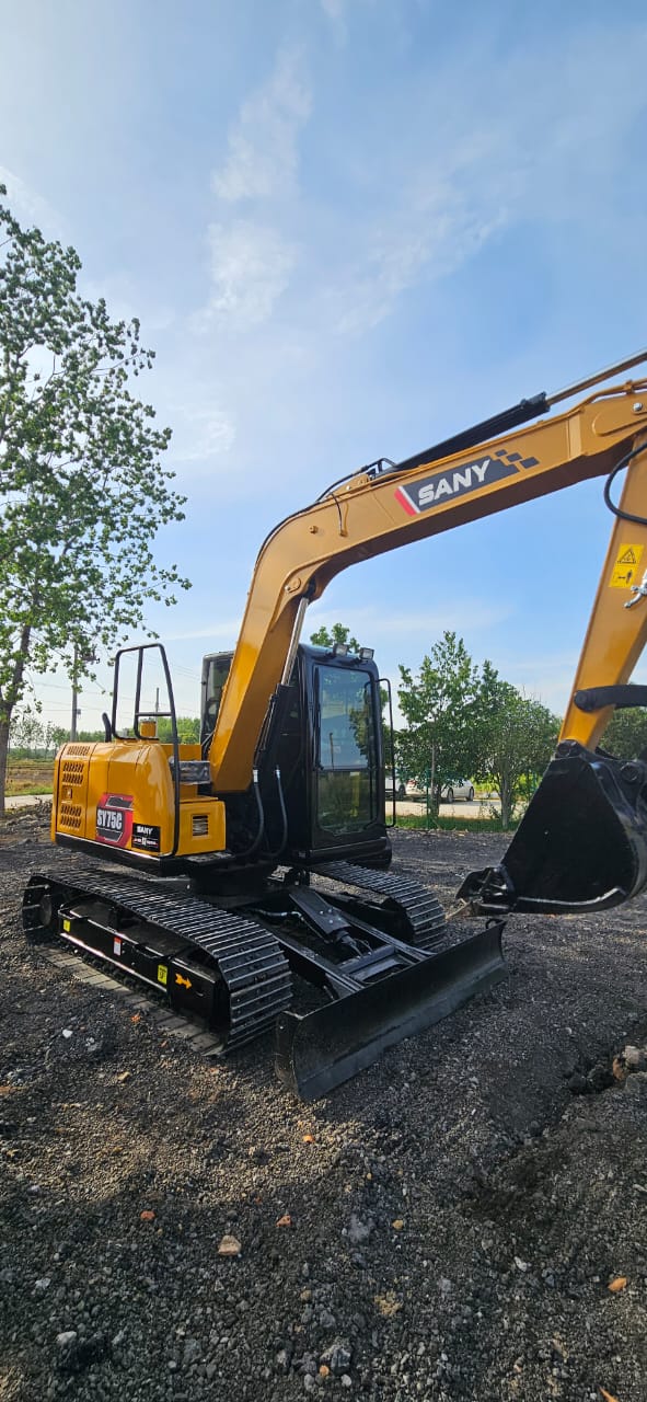 excavator (3)